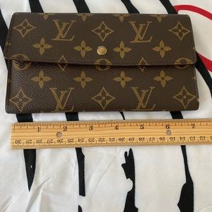 Authentic Louis Vuitton wallet